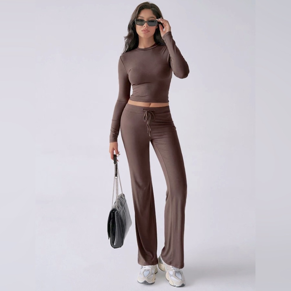 Long Sleeve and Bottoms Lounge Set - M